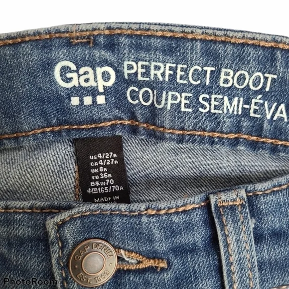 GAP Perfect Boot Mid Rise Jeans - Picture 12 of 16